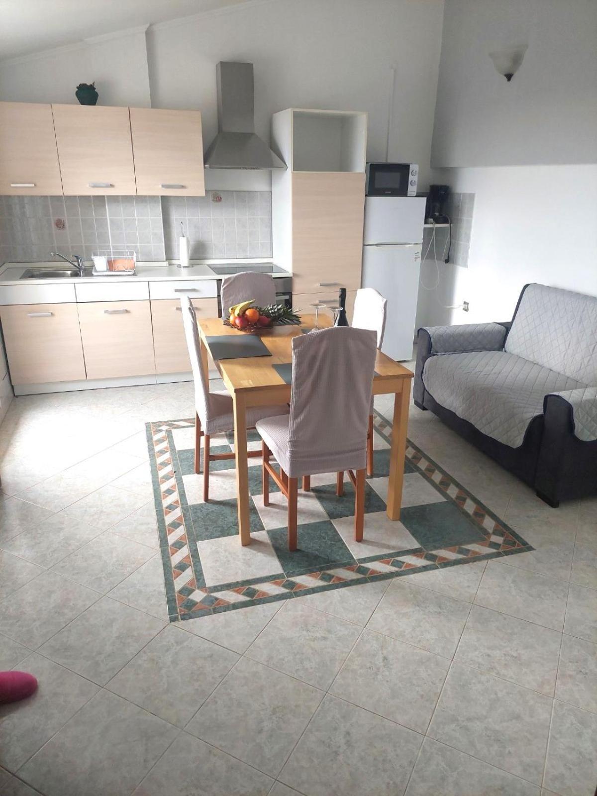 Apartman Andela Labinci エクステリア 写真